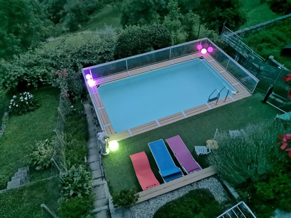 Chalet Con Piscina Garzeno Eksteriør bilde
